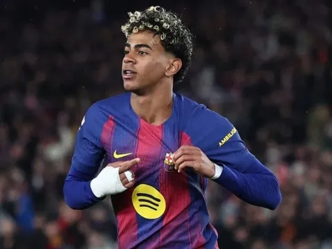 Barcelona lật ngược số phận chỉ trong 20 phút