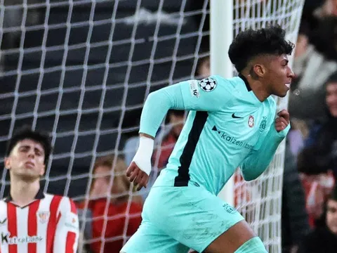 Bàn thắng phút 90+4 làm đảo lộn trật tự Champions League