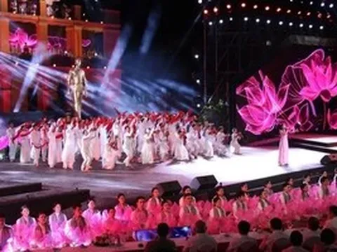 Cầu truyền hình đặc biệt kỷ niệm 85 năm ngày Bác Hồ về nước