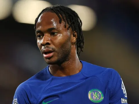 Sterling đắt hàng