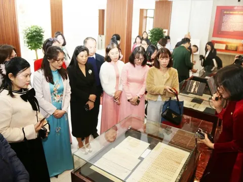 Ra mắt Không gian giới thiệu Di sản tư liệu thế giới và tài liệu lưu trữ quốc gia tiêu biểu