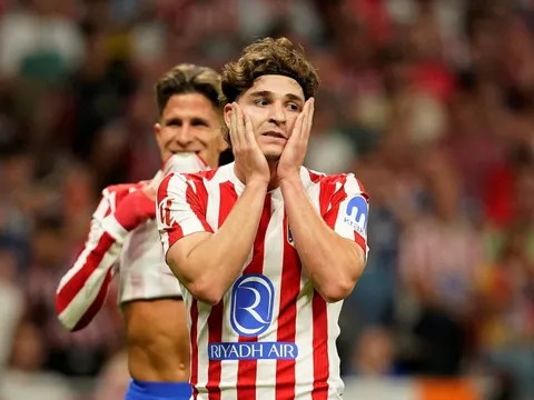 Arsenal ra đề nghị sốc cho Alvarez