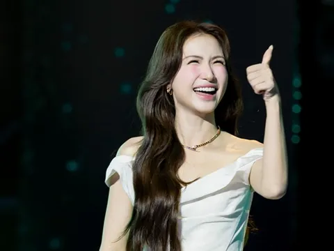 Kết thúc với Hòa Minzy