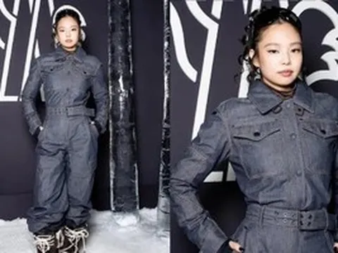 Jennie (BLACKPINK) diện trang phục táo bạo gây tranh cãi