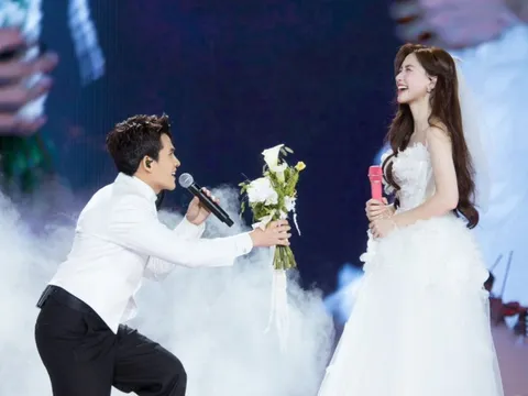 Danh tính người đàn ông cầu hôn Hòa Minzy trước 8.000 khán giả