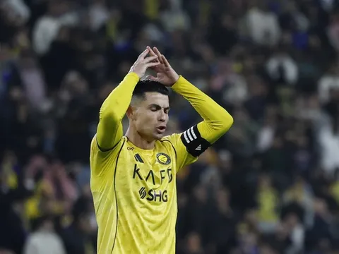Al Nassr im lặng sau vụ Ronaldo từ chối thi đấu