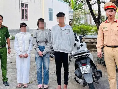 Con gái 14 tuổi lấy xe máy đèo bạn đi chơi, phụ huynh bị phạt 10 triệu đồng