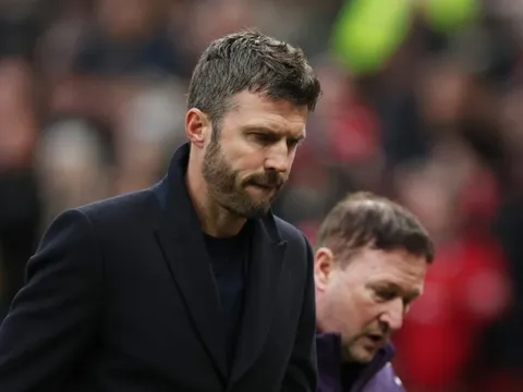 Vận xui đeo bám MU