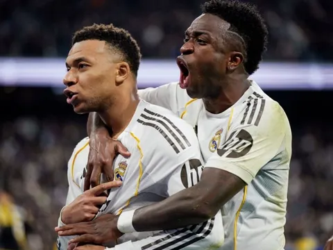 Flamengo chào mời Vinicius