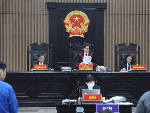 Cựu Tổng giám đốc, Chủ tịch HĐTV Vicem bị Tòa tuyên án lần lượt 15 năm và 13 năm tù