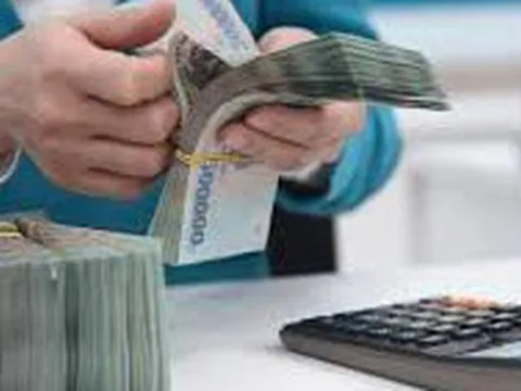 Đầu tháng 2, một ngân hàng trả lãi tiết kiệm gần 10%/năm