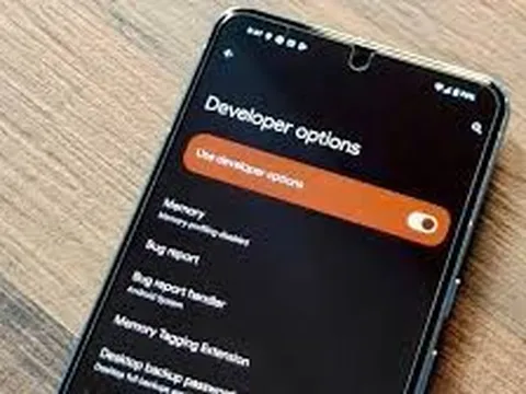 Người dùng Android, iPhone chú ý: Các ứng dụng ngân hàng sẽ không thể chuyển khoản, nạp rút tiền,... nếu điện thoại bật tính năng này