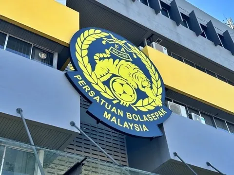 Bóng đá Malaysia vỡ mộng với chiến lược nhập tịch