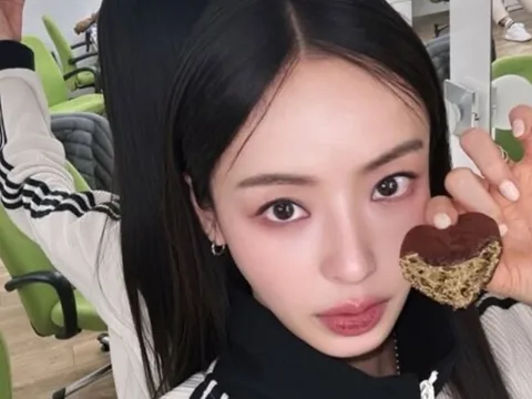 Lee Da Hee gây choáng với khoảnh khắc đời thường