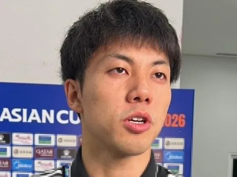 Cầu thủ Nhật Bản khóc khi thua futsal Indonesia