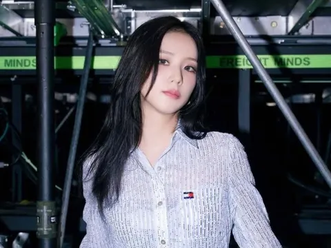 Choáng với số tiền Jisoo (BLACKPINK) kiếm được từ mạng xã hội