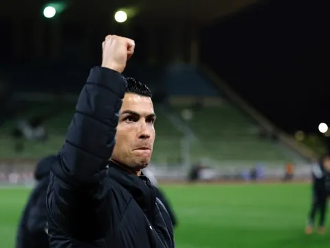 Ronaldo thách thức Saudi Pro League
