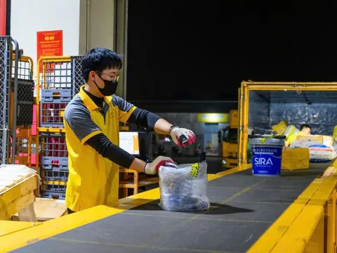 Số bưu gửi tăng đến 30%, các bưu cục giao dịch trung tâm sẽ mở cửa đến hết ngày 15/2