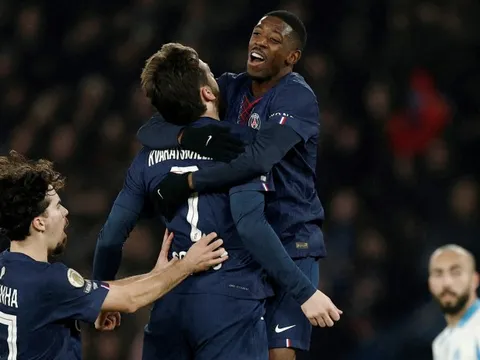 Dembele lập cú đúp, PSG hủy diệt đội bóng của Greenwood 5-0
