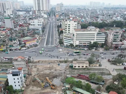 Hầm chui nút giao Giải Phóng - Kim Đồng lỡ hẹn thông xe