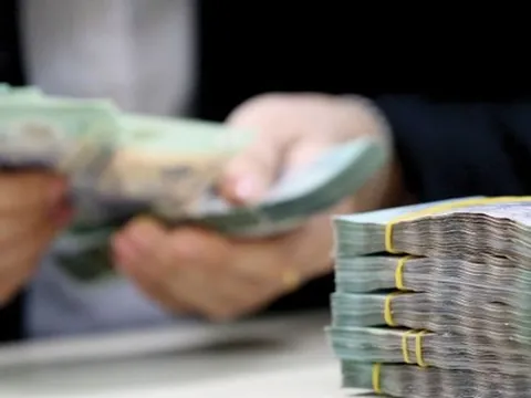 Mua nợ xấu từ ngân hàng rồi bán lại cho người khác: Nộp thuế như thế nào?