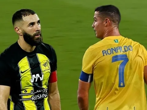 Benzema trêu đùa Ronaldo không đúng lúc