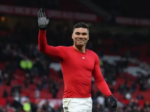 MU thiếu khôn ngoan khi chia tay Casemiro