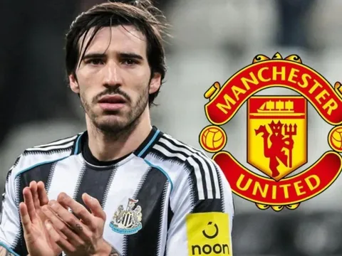 MU muốn phá kỷ lục chuyển nhượng để thay Casemiro