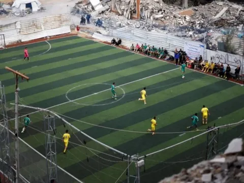 Bóng đá trở lại ở Gaza