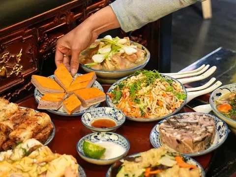 Chọn ngày đẹp, giờ lành cúng Tất niên