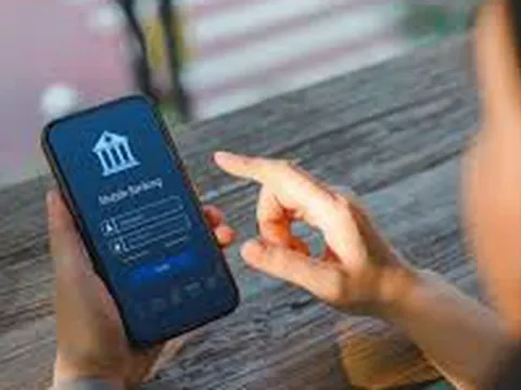 Tiền lạ chuyển vào tài khoản: Người dân cần làm ngay 3 việc này để tránh rắc rối