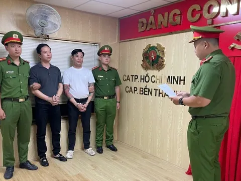 Bắt khẩn cấp 2 đối tượng trong vụ tài xế xe Bentley đánh người ở TPHCM