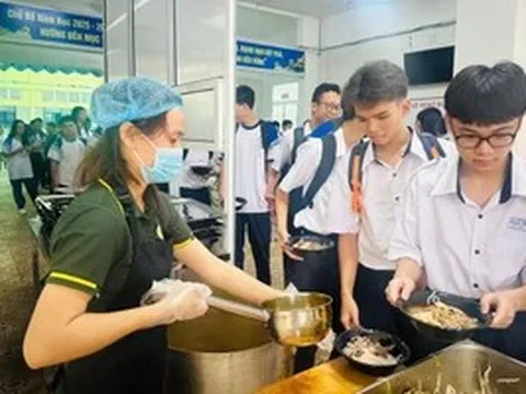 Bữa ăn học đường khoa học, an toàn