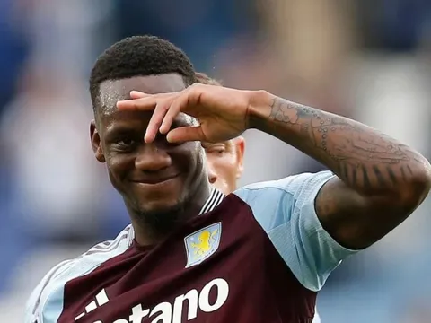 Fenerbahce nhìn nhầm vào Jhon Duran