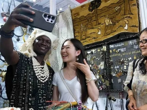 Trung Quốc 'mở toang' cửa thị trường cho châu Phi