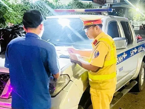 Xử phạt 72 triệu đồng xe khách 'nhồi nhét' thêm 16 người trên tuyến Vũng Tàu - Cần Thơ