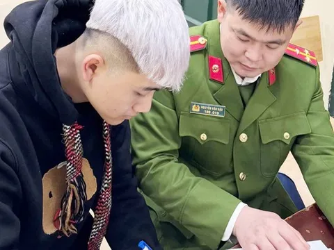 Bắt tạm giam gã cháu trai đột nhập nhà cô ruột, phá két sắt trộm gần 2 cây vàng