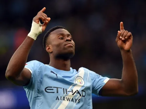 Guehi là lời giải đúng lúc cho Man City