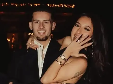 Bạn gái tuyển thủ Indonesia gây sốt