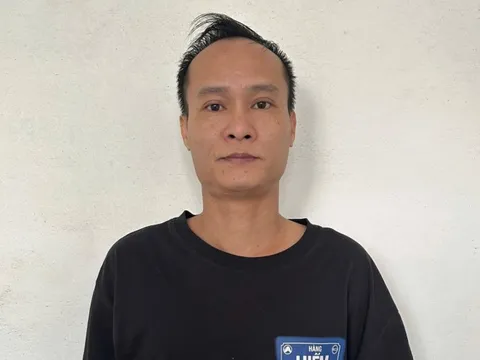 'Trùm' lừa đảo xuyên quốc gia từ Campuchia về Việt Nam đầu thú