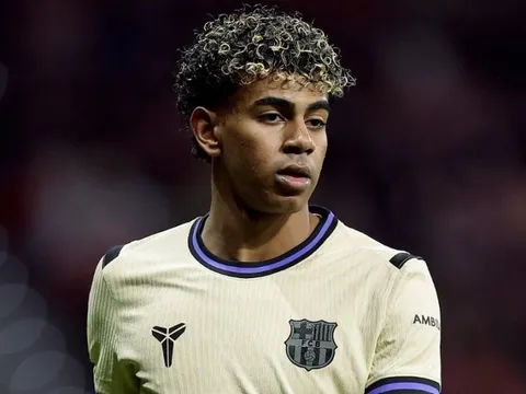 Barca dậy sóng vì đề nghị 300 triệu euro