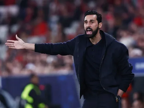 Real Madrid sẽ rời sân nếu Vinicius yêu cầu?