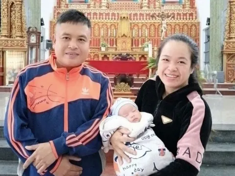 10 năm tìm con và hạnh phúc ở lần chuyển phôi thứ 8 của vợ chồng công nhân 0