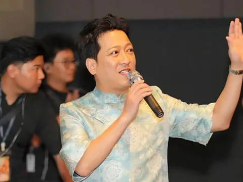 Trường Giang treo thưởng 10 triệu sau khi chiếu phim Tết