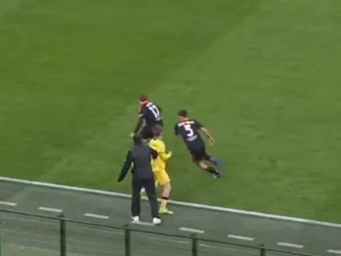 Hình ảnh làm dậy sóng Serie A