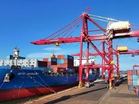 Việt Nam duy trì vị trí đối tác thương mại thứ 10 trong xuất khẩu hàng hóa sang Singapore