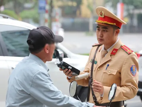 Mùng 2 Tết: Xử phạt hơn 2.800 trường hợp vi phạm nồng độ cồn