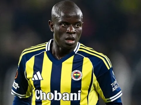 Kante nhận trái đắng trong ngày tái xuất ở cúp châu Âu