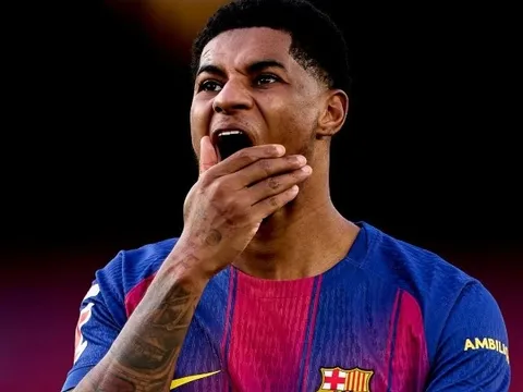 Rashford phớt lờ Carrick