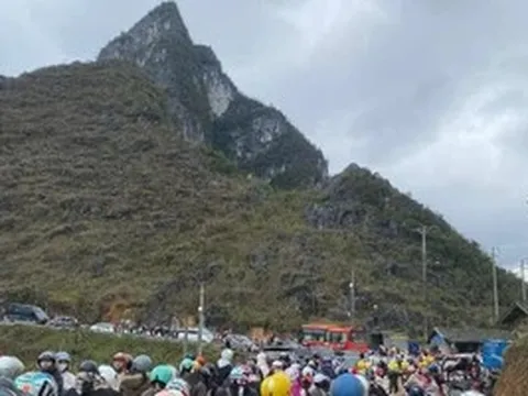 Hàng vạn du khách trải nghiệm văn hóa cao nguyên đá dịp Tết Bính Ngọ 2026